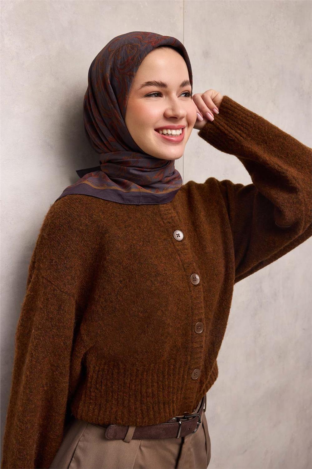 Viskon Velora Eşarp Dumanlı Mor Tonlu Barok Floral Desenli Tok Duruşlu 90x90