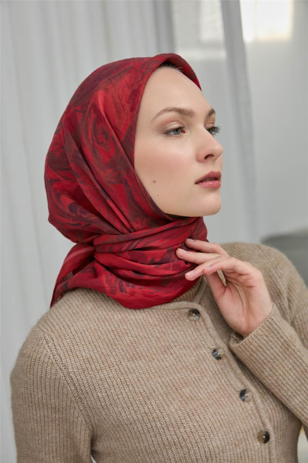 Viskon Velora Eşarp Kırmızı Bordo Desenli Yumuşak Dokulu 90x90