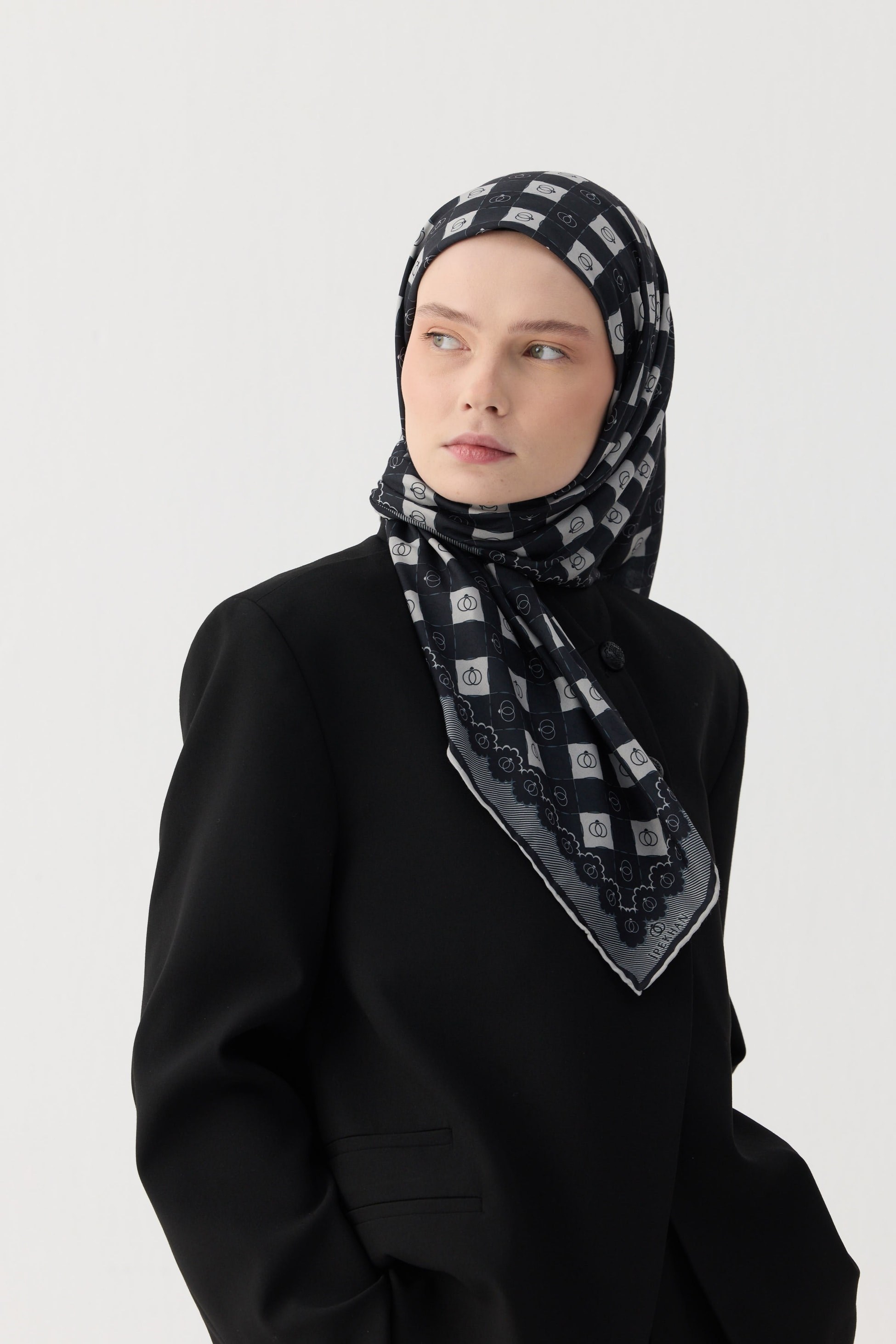 Winter Bloom Soft Eşarp 1245