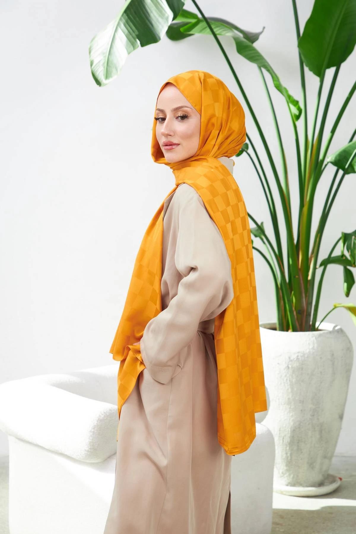 Yeni Dama Desen İpeksi Jakar Şal Taba 9007-11