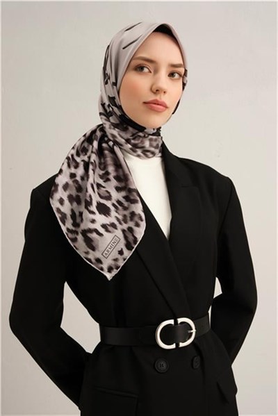 Armine Leopar Desenli Saf İpek Twill Eşarp 9355D 09