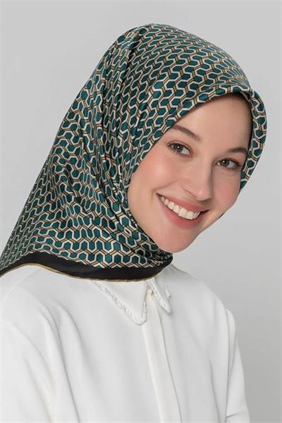 Armine Nostalji Serisi Sura İpek Eşarp 8401-82