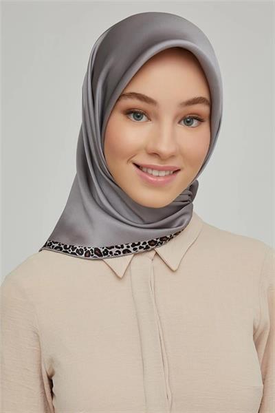 Armine Nostalji Serisi Sura İpek Eşarp 8660-05