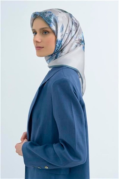 Armine Yeni Sezon 2026 Saf İpek Sura Eşarp 9520D 51