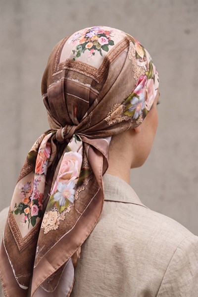 Bandana Flower Desen Sütlü Kahve