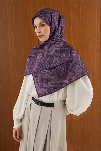 Twill İpek Büyük Boy Eşarp Mürdüm Vintage Çiçek Desenli Tok Duruşlu 110x110