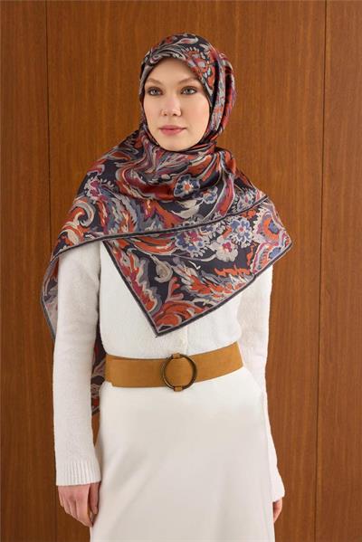Twill İpek Büyük Boy Eşarp Soluk Siyah Vintage Çiçek Desenli Tok Duruşlu 110x110