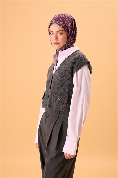 İnce Pamuk Soft Eşarp Antrasit Violet Bej Krem Desenli Kaymaz Dokulu Tok
                Duruşlu 90X90
