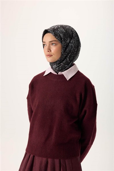 İnce Pamuk Soft Eşarp Siyah-Gümüş Desenli Tok Duruşlu Kaymaz 90X90