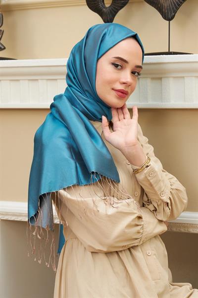 Mavi Vizon Düz Çift Taraflı İpek Şal Modeli