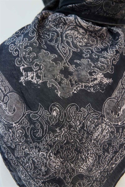 Monare Eşarp Etnik Motif Siyah 90x90