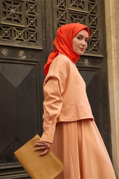 Monogram Pamuk İpek Eşarp Nar Çiçeği-Kırmızı Tonlu Desenli Tok Duruşlu 90x90