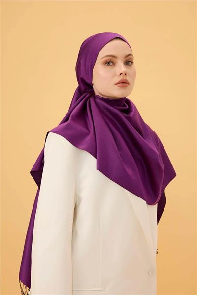 Mürdüm Siyah Düz Çift Taraflı İpek Şal Modeli