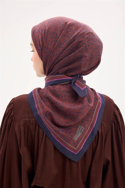 Olinda Eşarp Yonca Desen Kiremit 90x90