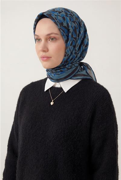 Pamuk Karışımlı Eşarp Bebe Mavi Retro Geometrik Desenli Soft Dokulu Kaymaz 90x90