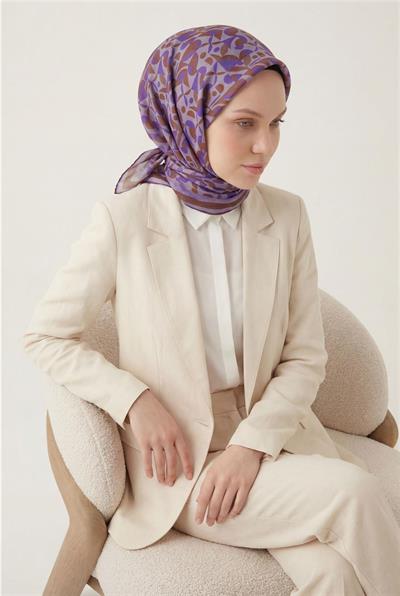 Pamuk Karışımlı Eşarp Lila Retro Geometrik Desenli Soft Dokulu Kaymaz 90x90