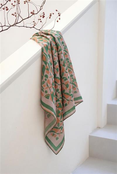 Pamuk Karışımlı Eşarp Pudra Retro Geometrik Desenli Soft Dokulu Kaymaz 90x90