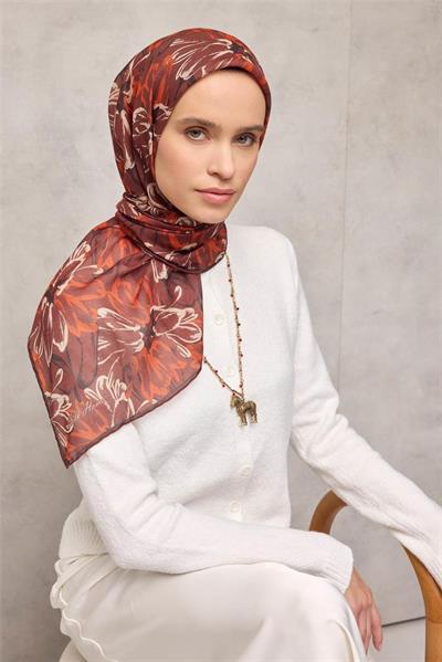 Pamuk Polyester Eşarp Kahverengi-Turuncu Bej Siyah Botanik Desenli Soft Dokulu Tok Duruşlu 90x90