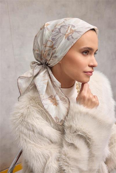 Pamuk Polyester Soft Eşarp Bej Botanik Desenli Tok Duruşlu 90x90
