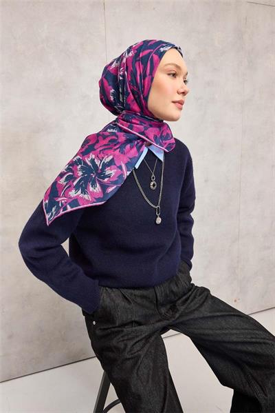 Pamuk Polyester Soft Eşarp Mavi Fuşya Büyük Papatya Desenli Tok Duruşlu 90x90