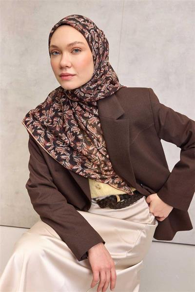 Pamuk Polyester Soft Eşarp Koyu Kahverengi Çiçek Desenli Kaymaz Dokulu 90x90