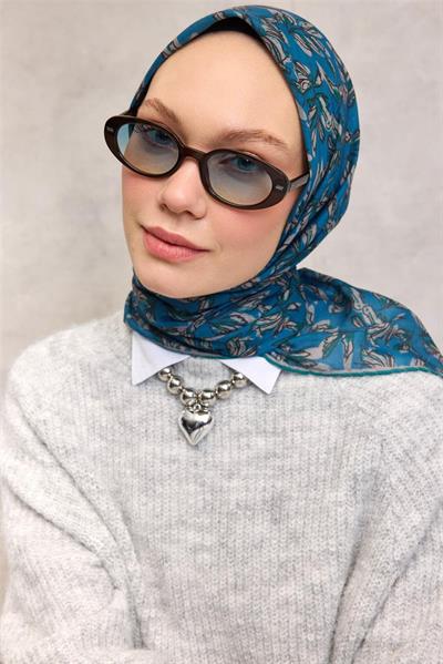 Pamuk Polyester Soft Eşarp Mavi Çiçek Desenli Kaymaz Dokulu 90x90