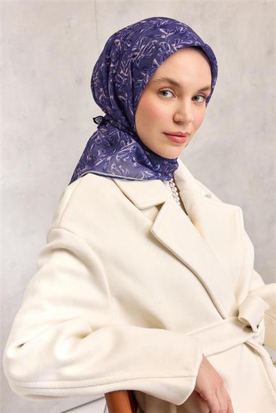 Pamuk Polyester Soft Eşarp Mor Ton Çiçek Desenli Kaymaz Dokulu 90x90