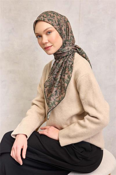 Pamuk Polyester Soft Eşarp Sütlü Kahve Çiçek Desenli Kaymaz Dokulu 90x90