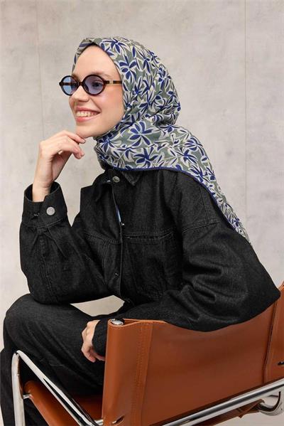 Pamuk Polyester Soft Eşarp Açık Asker Yeşili Flora Desenli Kaymaz Dokulu 90x90