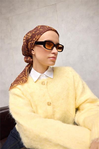 Pamuk Polyester Soft Eşarp Kahverengi Flora Desenli Kaymaz Dokulu 90x90