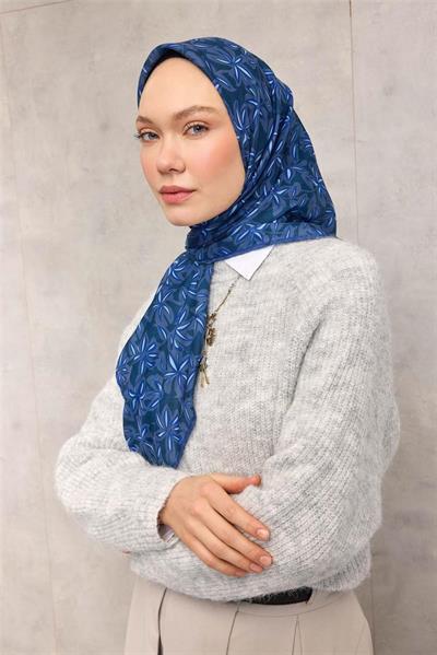 Pamuk Polyester Soft Eşarp Koyu Mavi Flora Desenli Kaymaz Dokulu 90x90