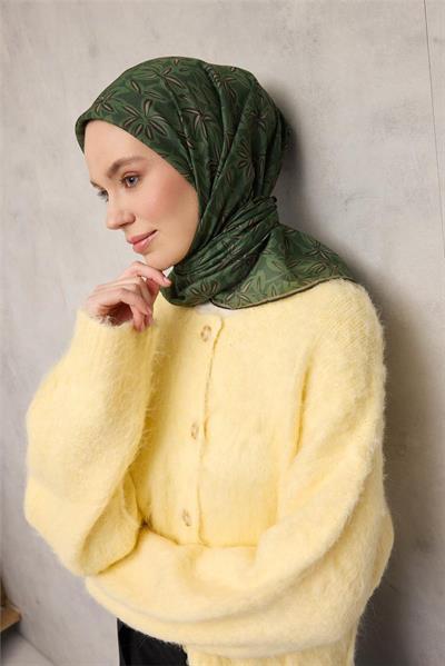 Pamuk Polyester Soft Eşarp Yeşil Flora Desenli Kaymaz Dokulu 90x90
