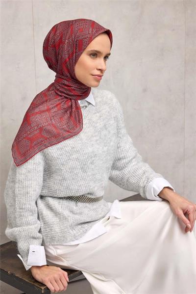 Pamuk Polyester Soft Eşarp Koyu Kırmızı Geometrik Desenli Kaymaz Tok Duruşlu 90x90