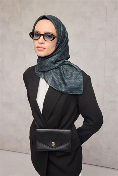 Pamuk Polyester Soft Eşarp Geometrik Desen Dumanlı Siyah 90x90