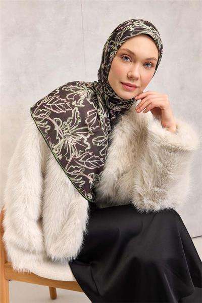 Pamuk Polyester Soft Eşarp Soluk Siyah Lilyum Desenli Tok Duruşlu 90x90