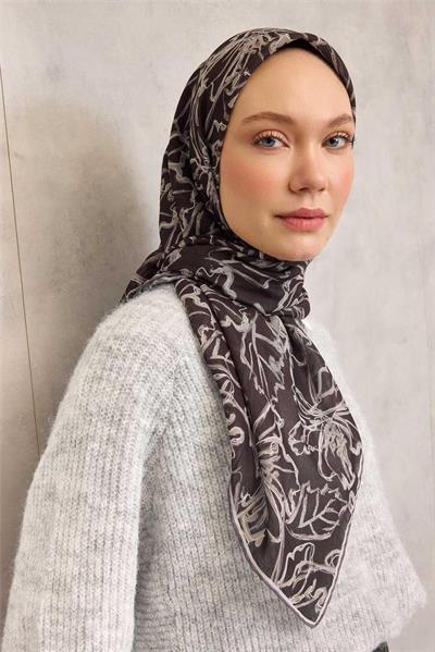 Pamuk Polyester Soft Eşarp Siyah Lilium Desenli Kaymaz Dokulu 90x90