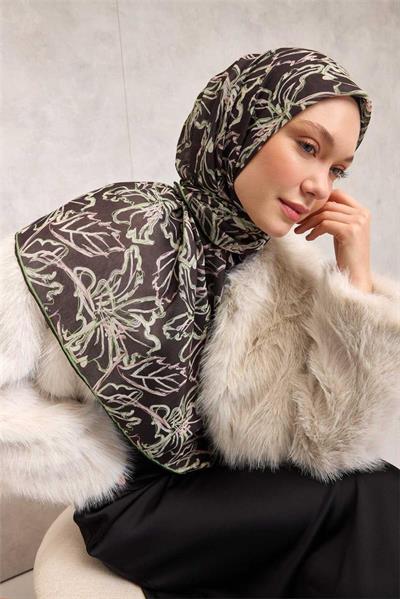 Pamuk Polyester Soft Eşarp Soluk Siyah Lilyum Desenli Tok Duruşlu 90x90