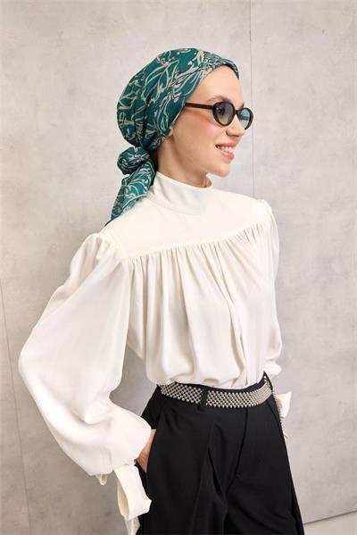 Pamuk Polyester Soft Eşarp Patina Yeşili Lilium Desenli Kaymaz Dokulu 90x90