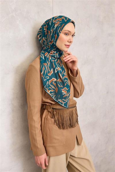 Pamuk Polyester Soft Eşarp Petrol Mavisi Soyut Desenli Tok Duruşlu 90x90