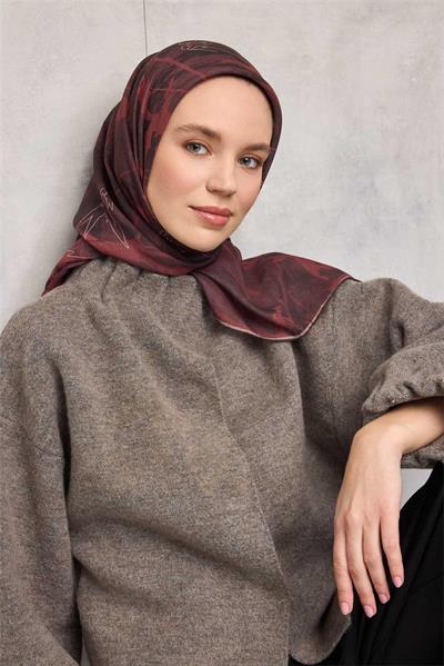 Pamuk Polyester Soft Eşarp Yaprak Desen Mürdüm 90x90