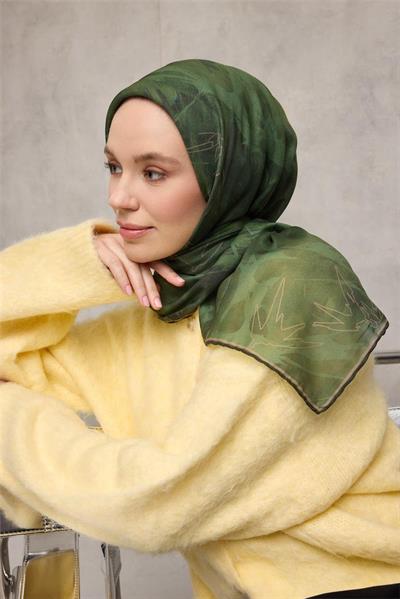 Pamuk Polyester Soft Eşarp Yaprak Desen Zümrüt Yeşili 90x90
