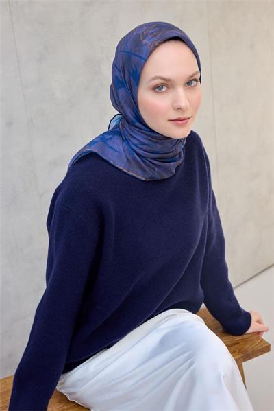 Pamuk Polyester Soft Eşarp Yaprak Desen Violet 90x90