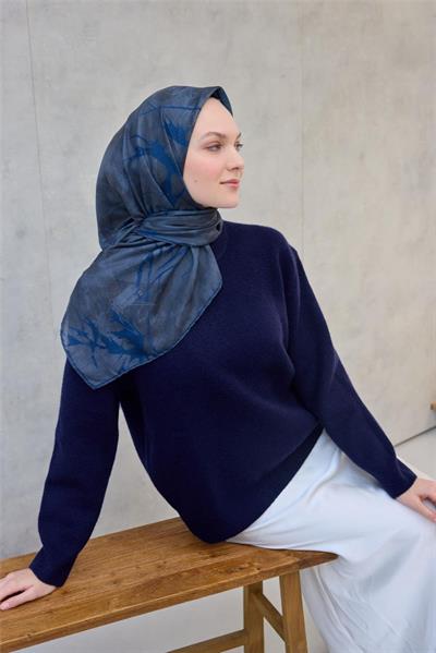 Pamuk Polyester Soft Eşarp Yaprak Desen Indigo 90x90