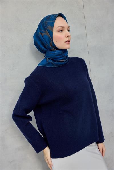 Pamuk Polyester Soft Eşarp Yaprak Desen Petrol Mavisi 90x90