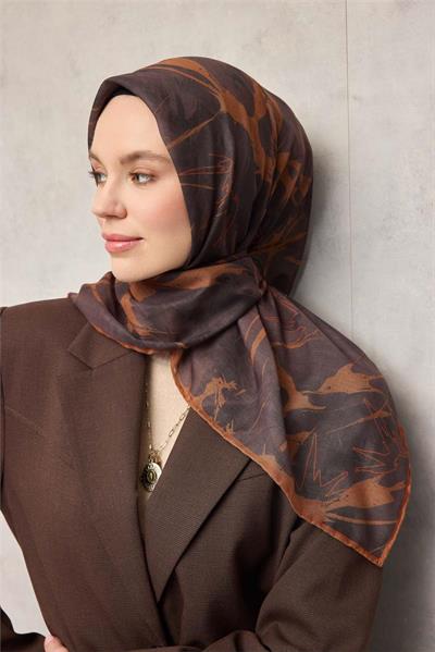Pamuk Polyester Soft Eşarp Yaprak Desen Kestane 90x90