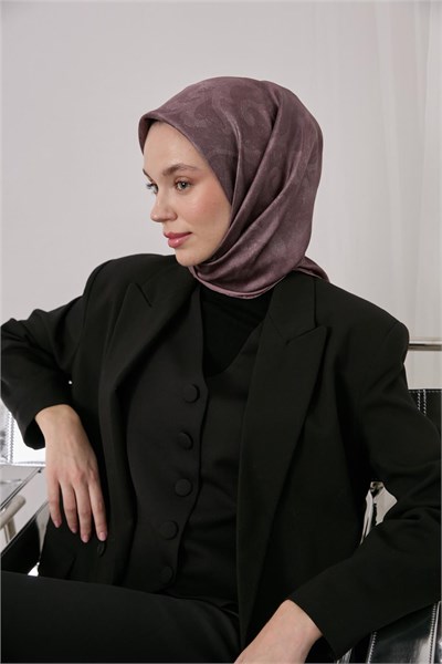 Polyester Karışımlı Shiny Eşarp Gül Kurusu Etnik Desenli Parlak Dokulu 90X90