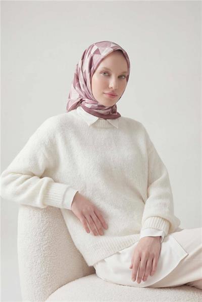 Shiny Dokulu Eşarp Gül Kurusu Pudra Tonlu Geometrik Desenli Su Tutmaz Parlak 90x90