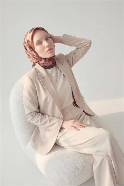 Shiny Dokulu Eşarp Kiremit Bakır Tonlu Geometrik Desenli Su Tutmaz Parlak 90x90