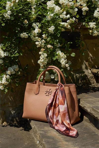 Shiny Dokulu Eşarp Turuncu Mürdüm Tonlu Geometrik Desenli Su Tutmaz Parlak 90x90