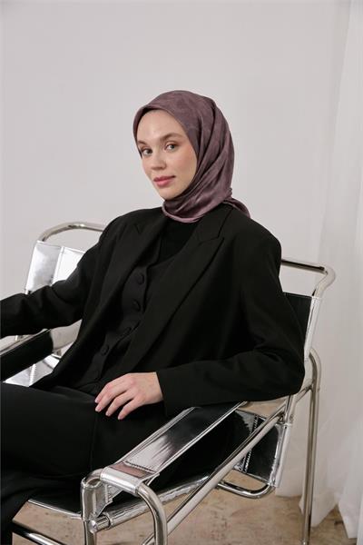 Polyester Karışımlı Shiny Eşarp Gül Kurusu Etnik Desenli Parlak Dokulu 90x90